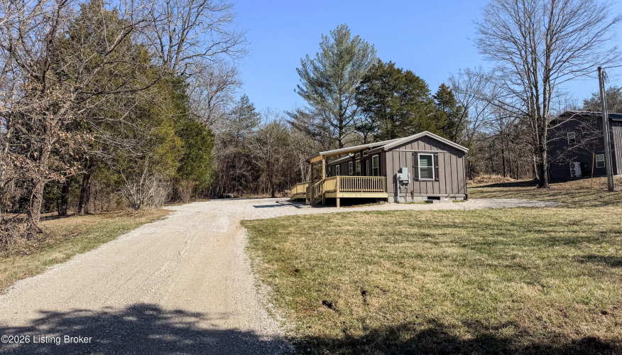 Listing Image 8