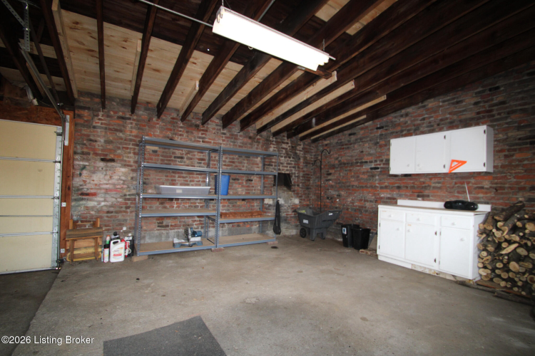 Listing Image 28