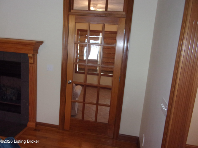 Listing Image 39