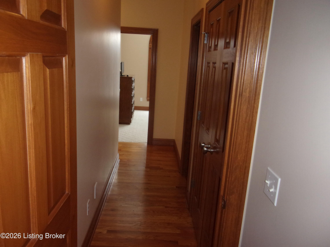 Listing Image 53