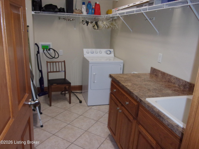 Listing Image 57