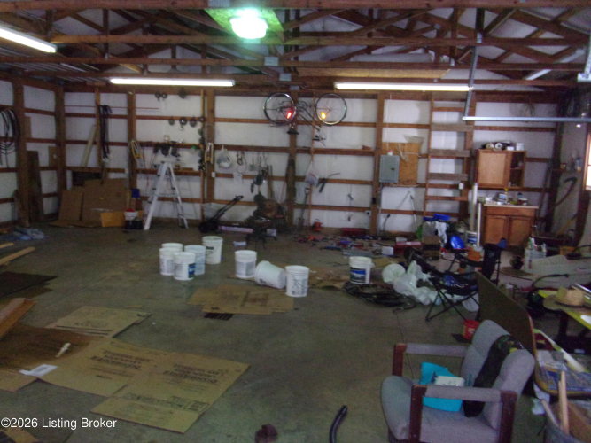 Listing Image 73