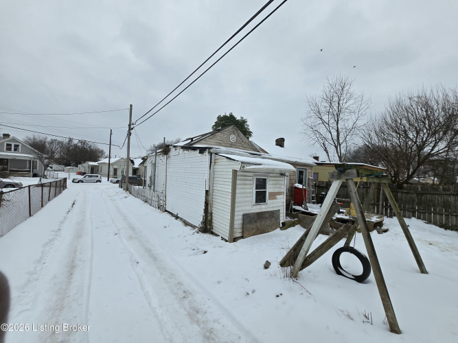 Listing Image 18