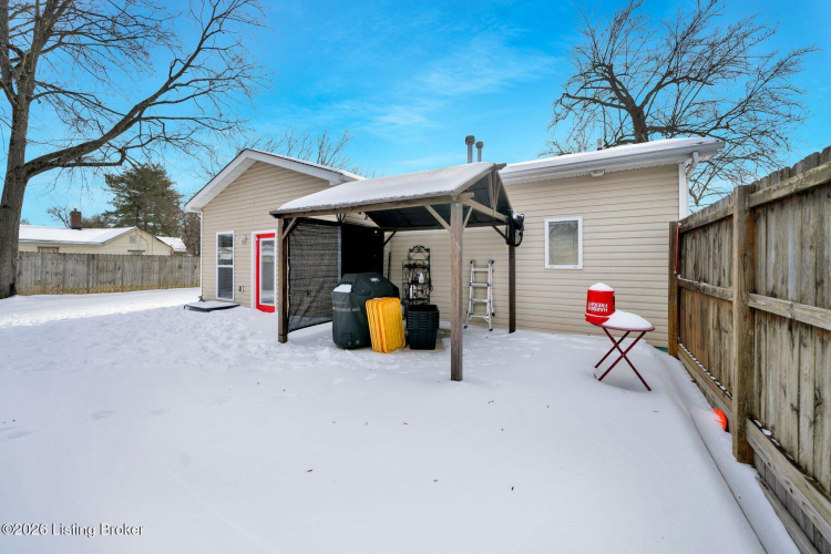 Listing Image 30