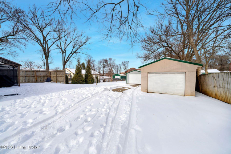 Listing Image 33