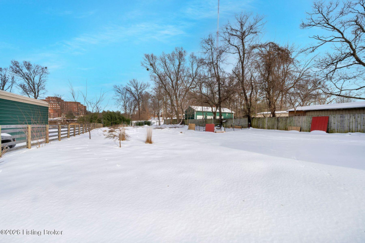 Listing Image 40