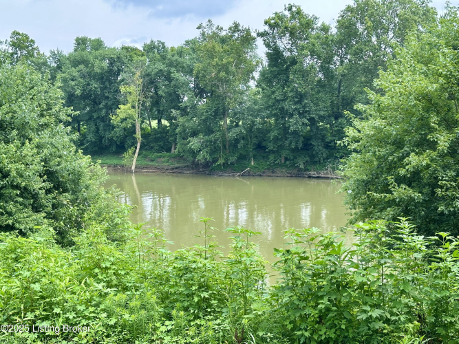 Listing Image 40