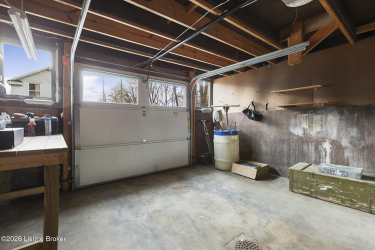 Listing Image 63