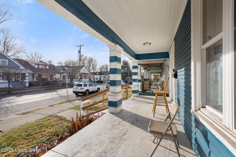 Listing Image 5