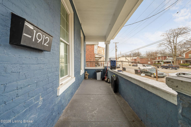 Listing Image 28
