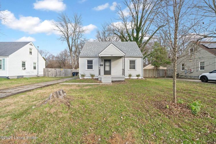 Listing Image 4