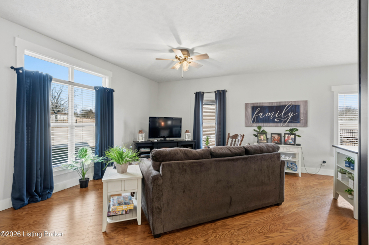 Listing Image 55