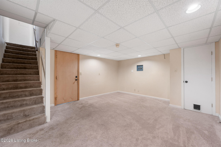 Listing Image 27
