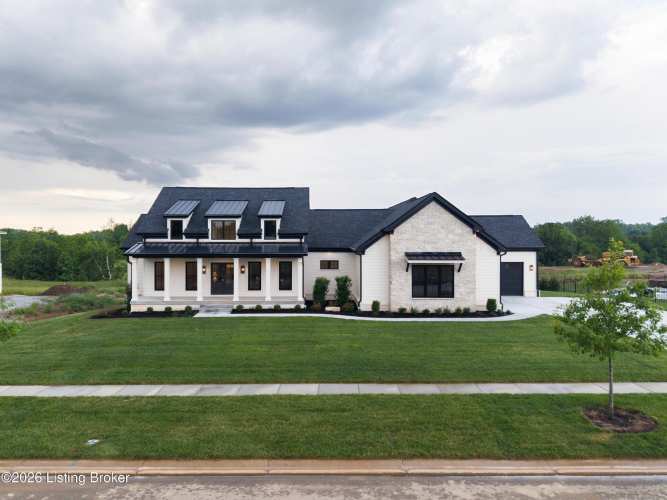 Listing Image 82