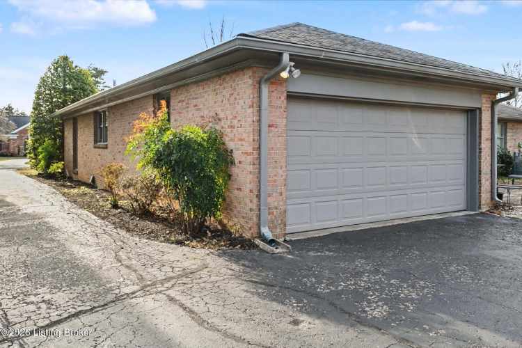 Listing Image 65