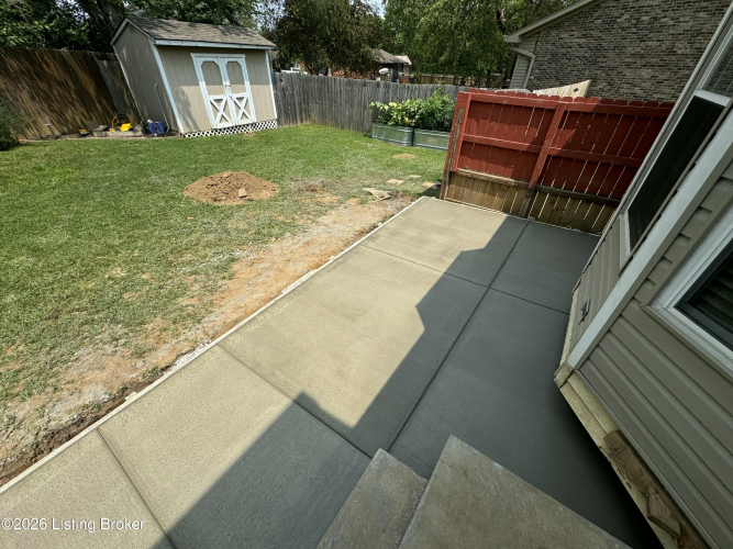 Listing Image 24