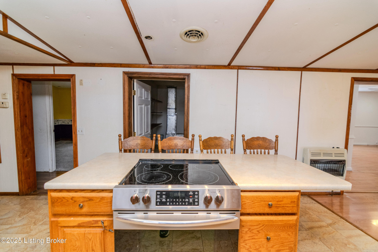 Listing Image 41