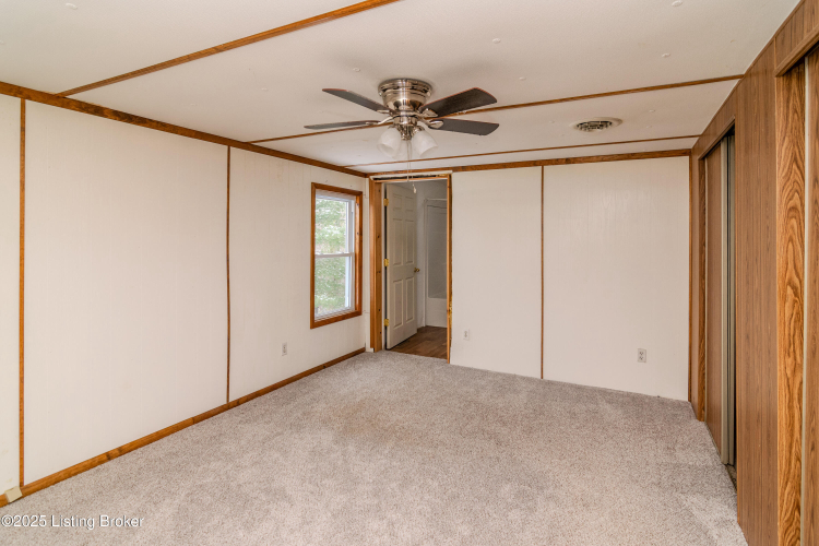 Listing Image 50