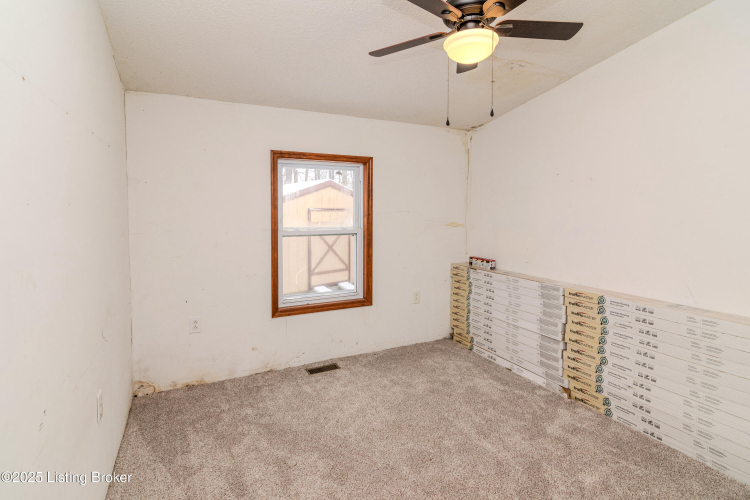 Listing Image 63