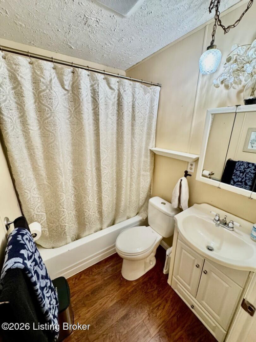 Listing Image 19