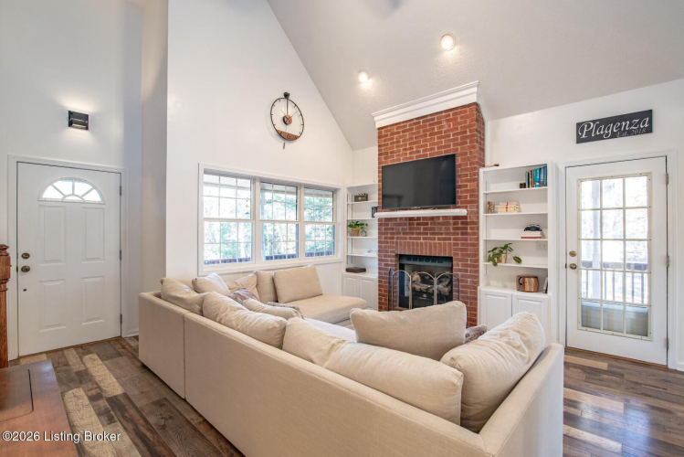Listing Image 14