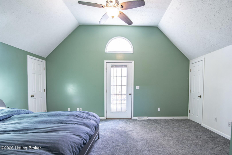 Listing Image 38