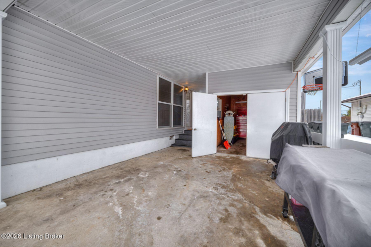 Listing Image 51