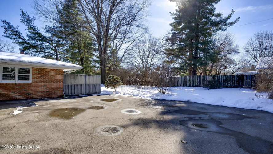 Listing Image 52