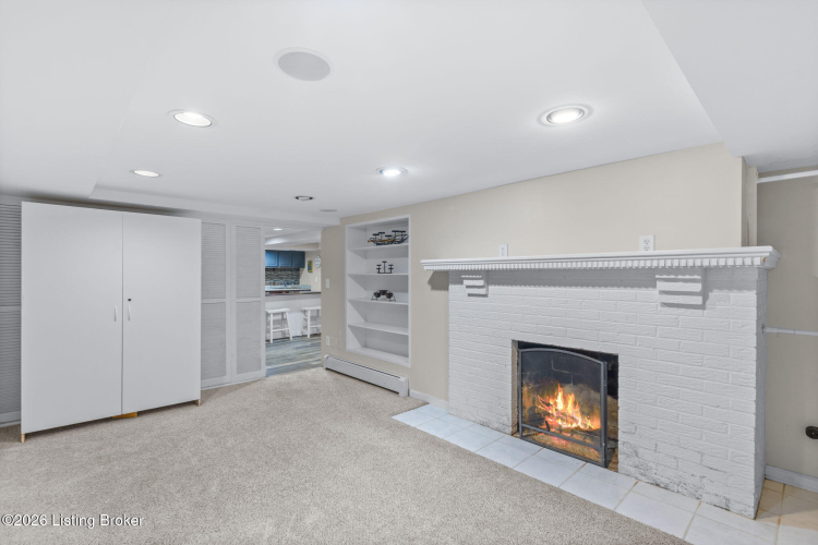 Listing Image 53