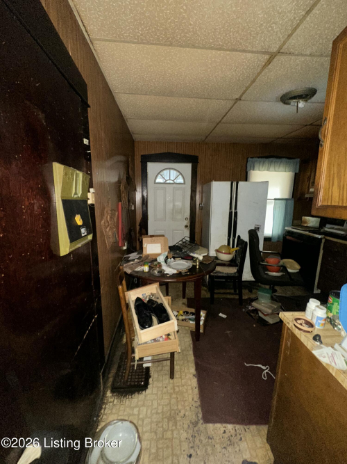 Listing Image 20