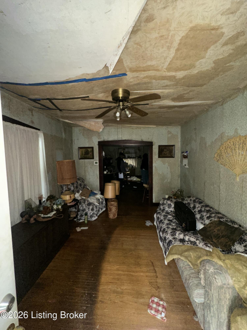 Listing Image 35