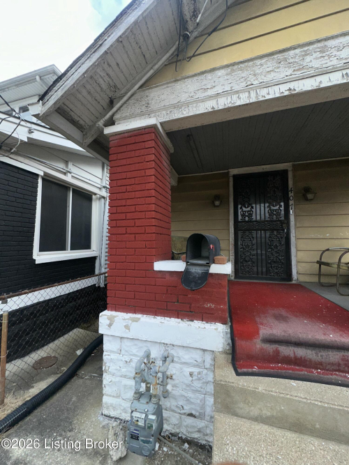 Listing Image 5