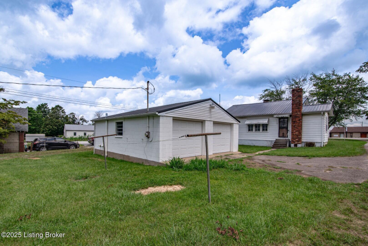 Listing Image 42