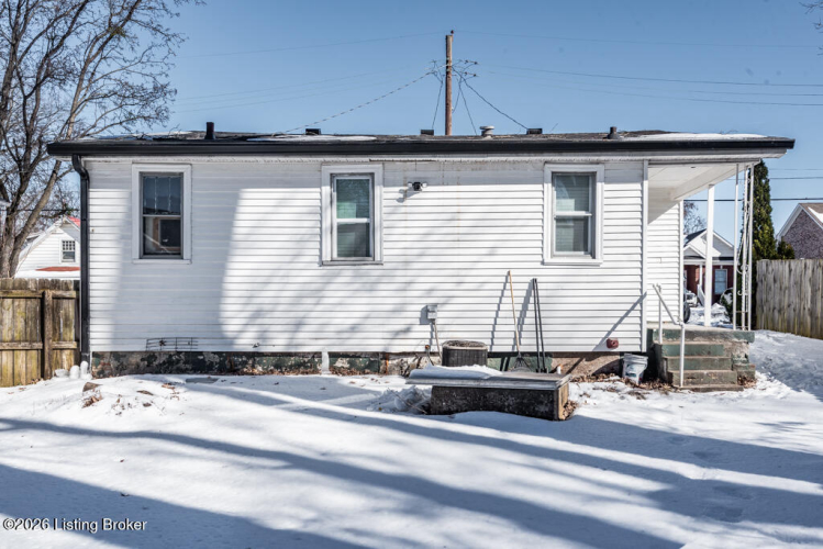Listing Image 19