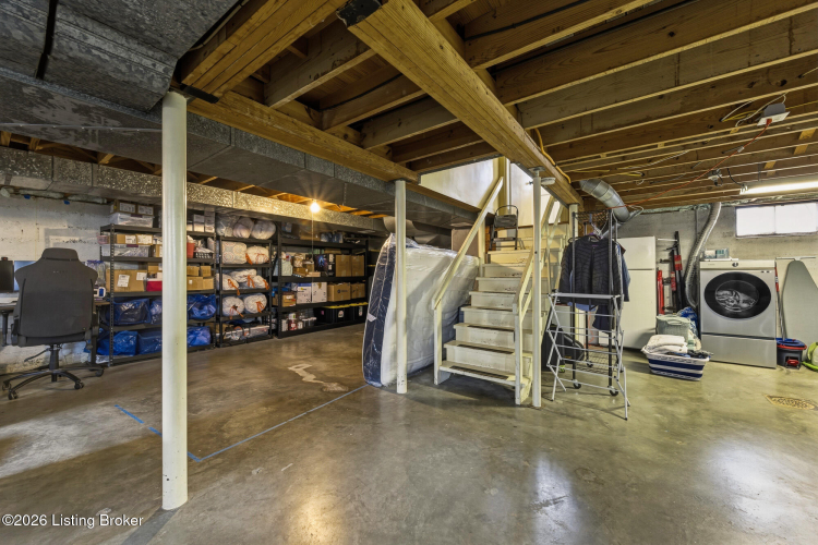 Listing Image 35