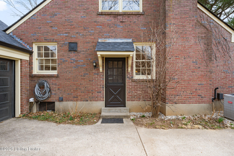 Listing Image 41