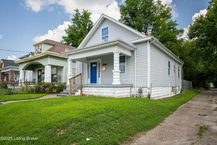 Listing Image 3