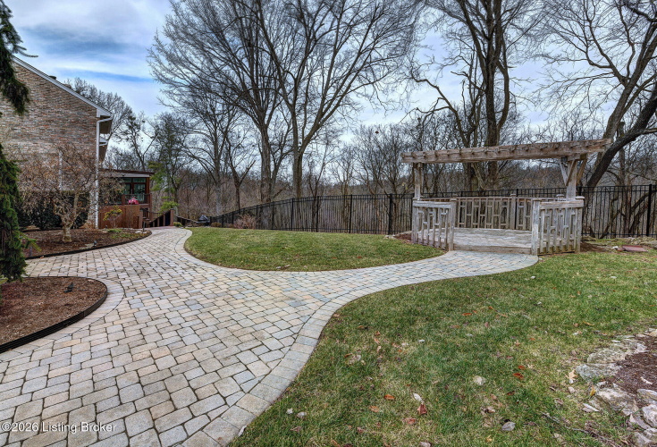 Listing Image 86