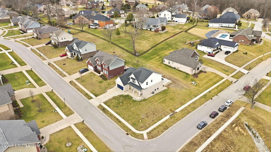 Listing Image 61