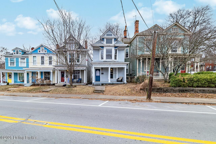 Listing Image 44