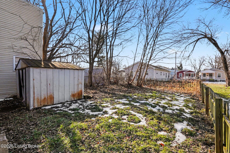 Listing Image 10