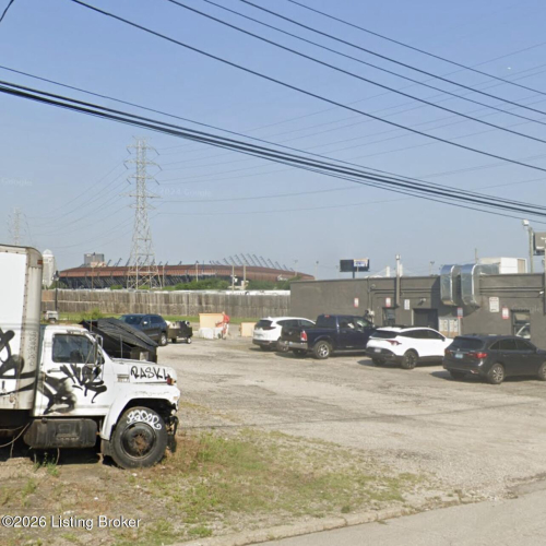 Listing Image 4