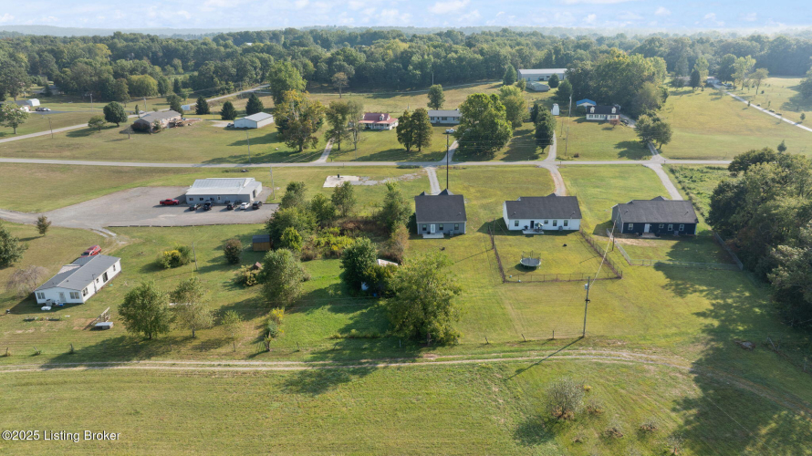 Listing Image 57
