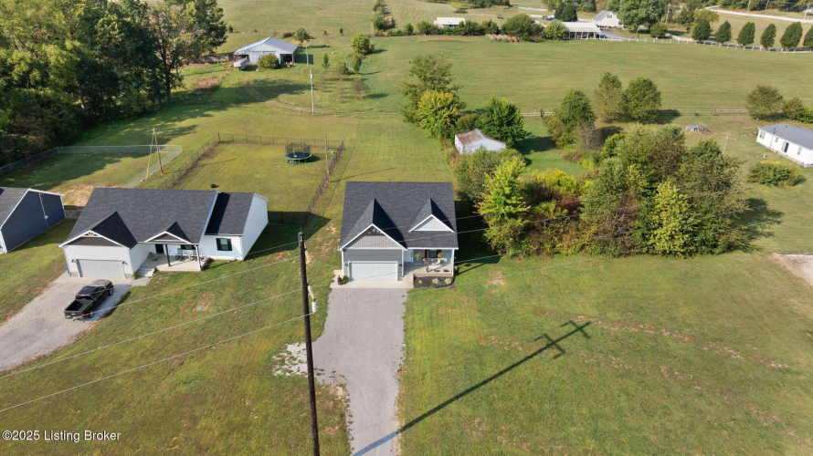 Listing Image 66