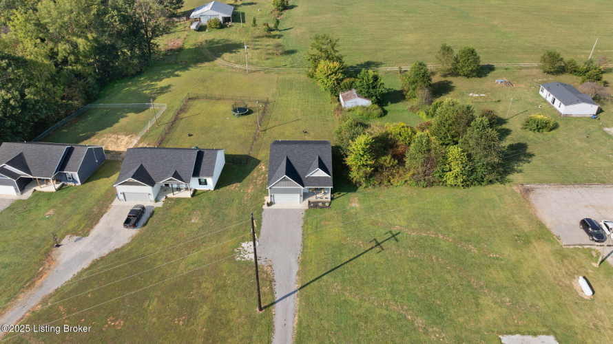 Listing Image 82