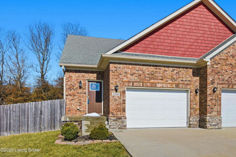 Listing Image 16