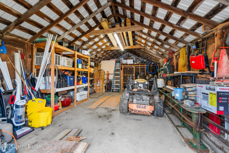 Listing Image 32