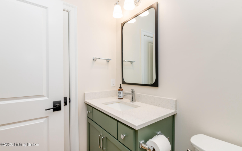 Listing Image 80