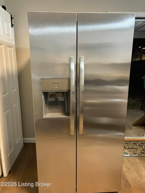 Listing Image 21