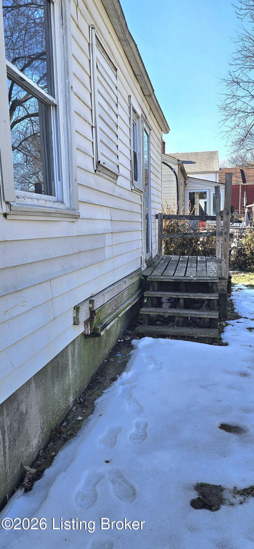 Listing Image 17